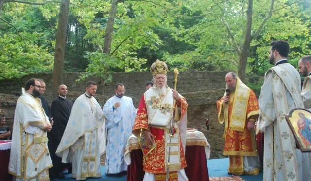 Fener Rum Patriği Bartholomeos  Geçen Yıl Olduğu Gibi Bu YıldaKirazlı Manastırı’nda ayin yaptı.