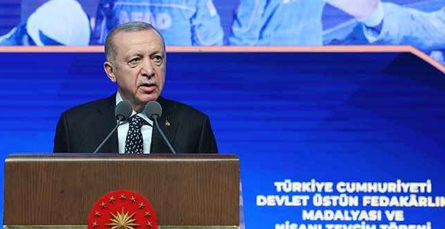 DEVLET ÜSTÜN FEDAKARLIK MADALYASI İLE TALTİF EDİLDİK